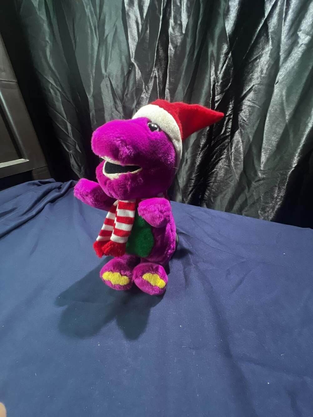 Vintage 1992 Barney the Dinosaur Christmas Santa Hat and Scarf Plush Toy